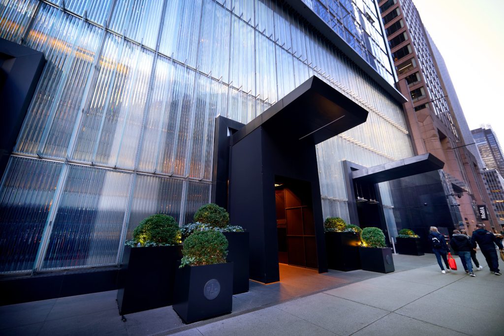 Baccarat Hotel - Lobby entrance